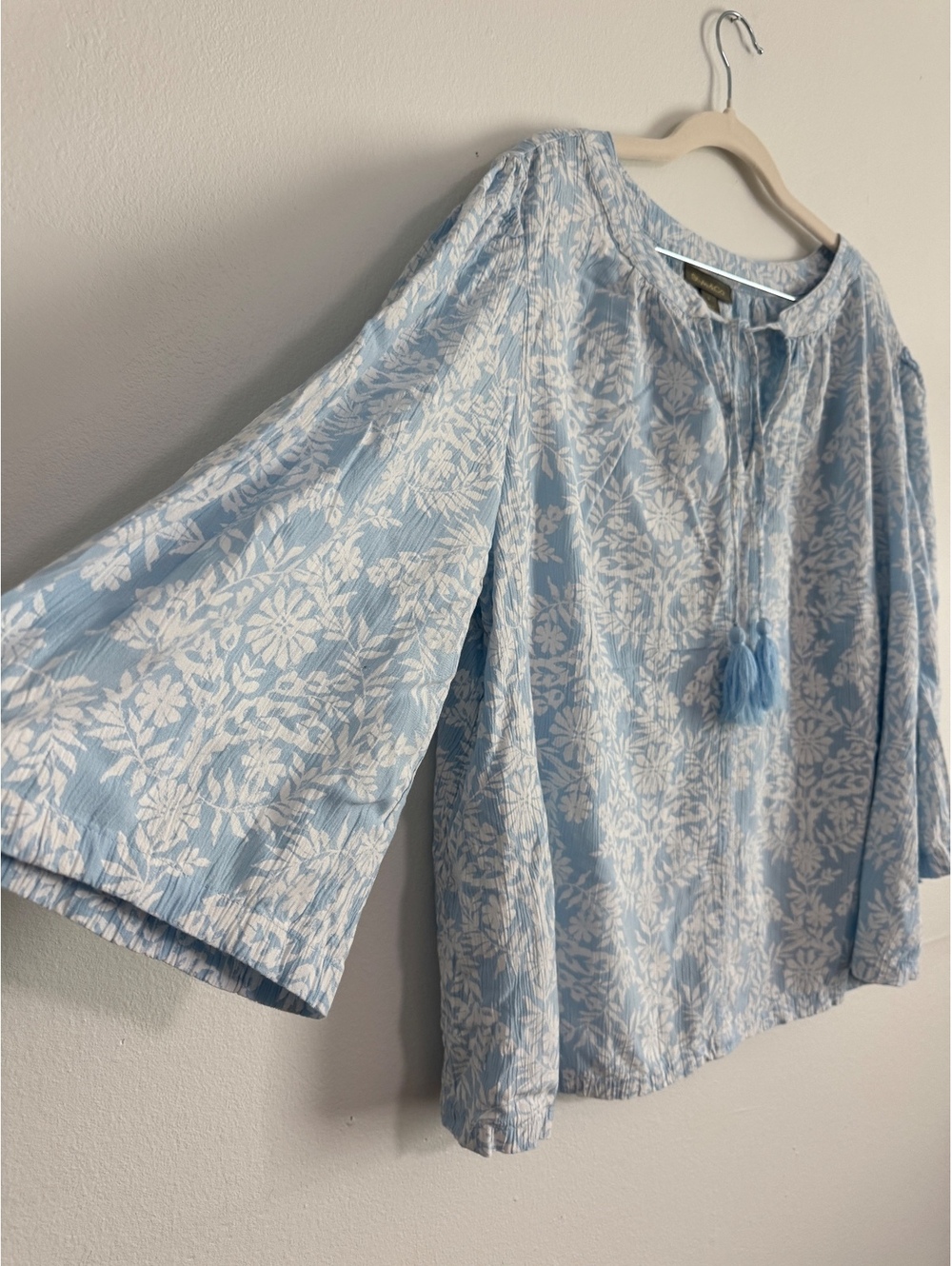 Style & Co Coastal Blue Floral Tassel Peasant Blouse Size L - Picture 3 of 8